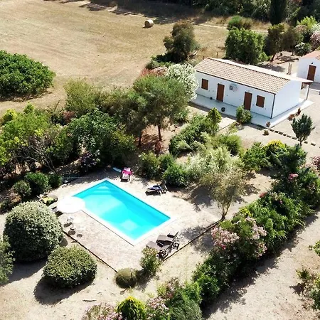 Il Casale Del Sole- Con Depandance E Piscina Alghero