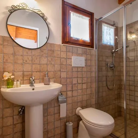 Il Casale Del Sole- Con Depandance E Piscina