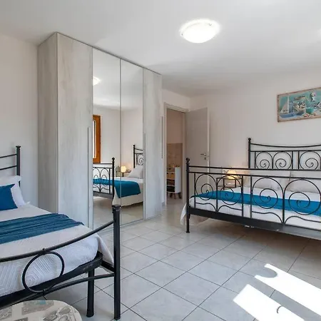 Il Casale Del Sole- Con Depandance E Piscina Willa