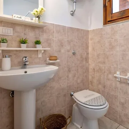 Il Casale Del Sole- Con Depandance E Piscina Alghero