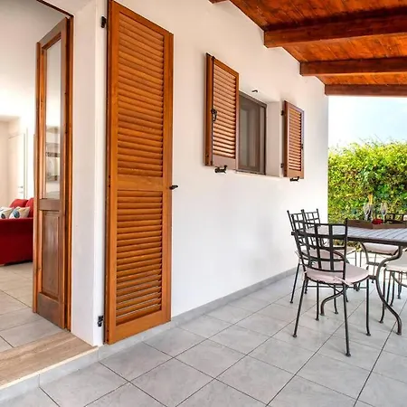 Il Casale Del Sole- Con Depandance E Piscina Alghero